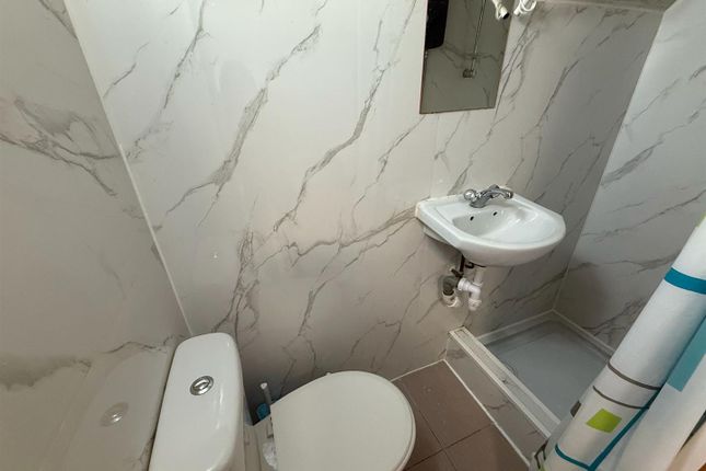 Flat 3, 531A, Hertford Road, Enfield photo 4
