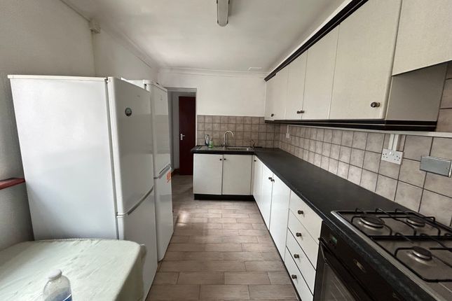 7, Brent View Road, London photo 4