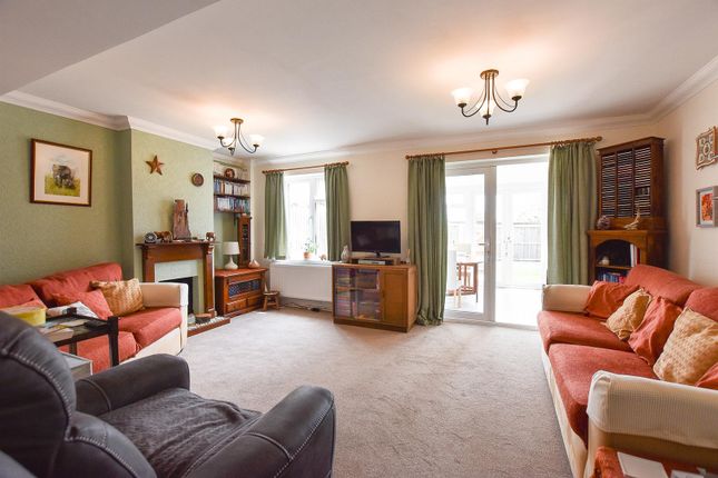 5, Brisleys Row, Burham photo 4