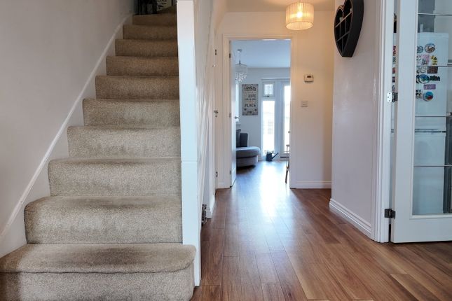 44, Dandelion Place, Newton Abbot photo 2