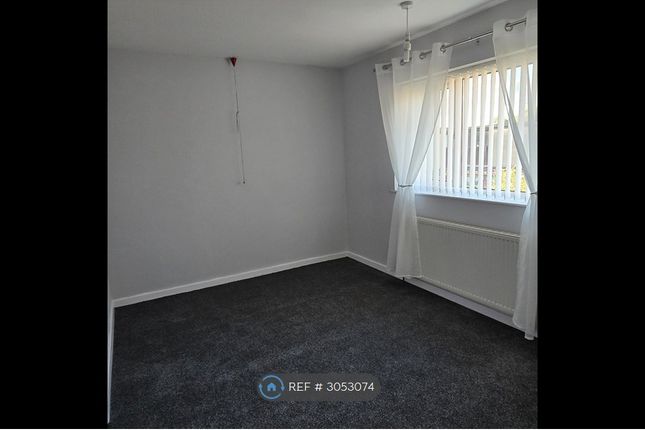 York Road, Dunscroft, Doncaster photo 3