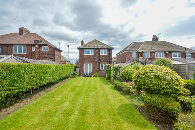 42, The Crescent, Altofts photo 2