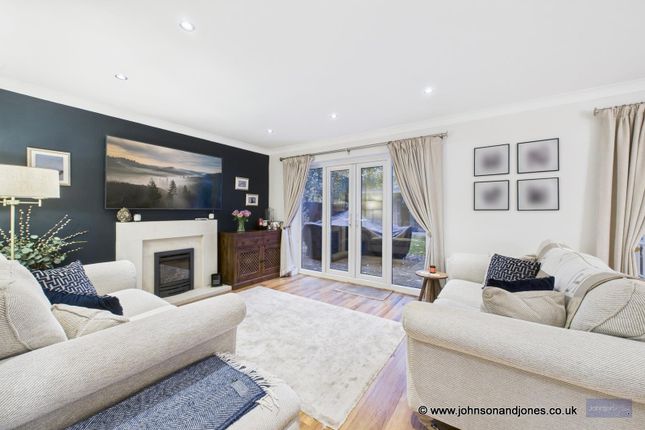 Ashdown, St. Johns Road, Ascot photo 4