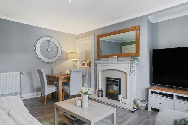 11, Woodlands Avenue, Gartcosh photo 3