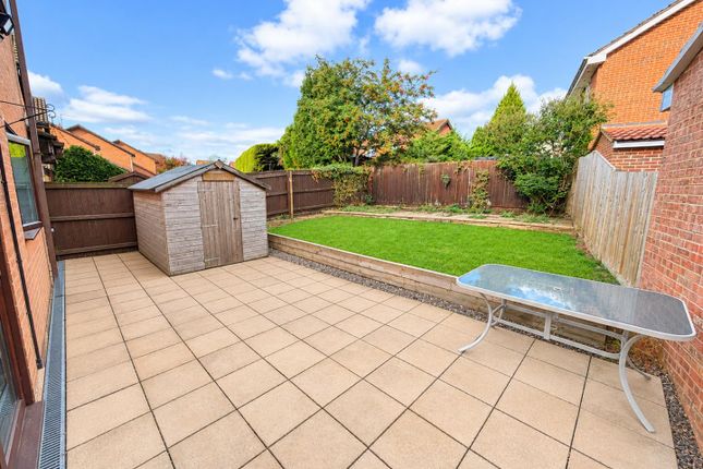 Charnwood Road, Corby photo 4