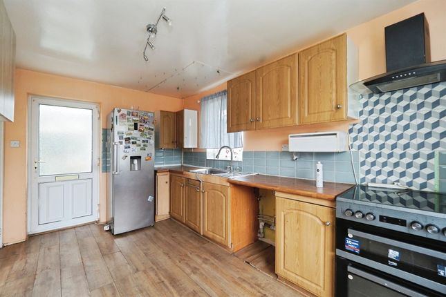 55b, Hurst Rise, Matlock photo 4