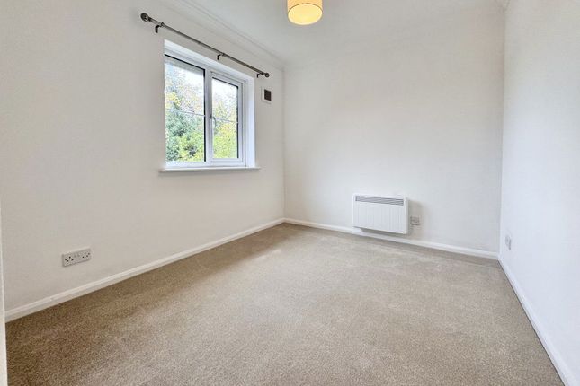 Westgate Court, High Wycombe photo 5