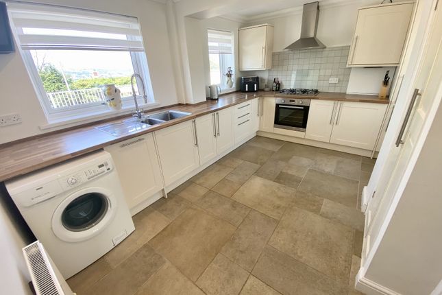 70, Heol Hafdy, Swansea photo 4