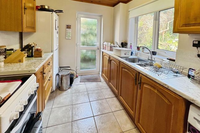 22, Upper Mead, Bolton photo 3