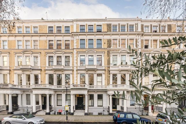 2-bed flat on Flat N, 5, Courtfield Gardens, London, £850,000