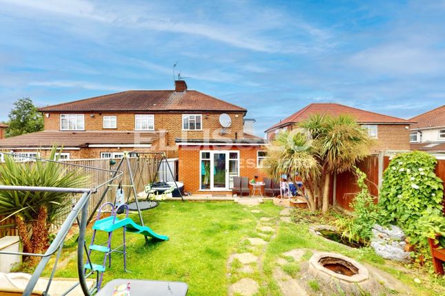 81, Whitton Avenue East, Greenford photo 2