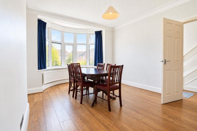 Glenhurst Road, Southend-On-Sea photo 4