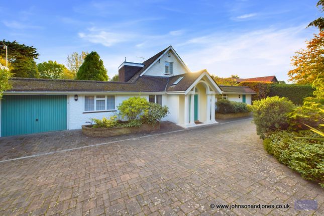 Thumbnail Detached house for sale in Ruxbury Road, Chertsey
