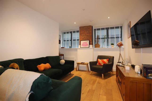 Flat for sale in Radium Street, Manchester