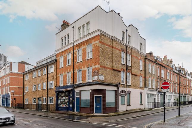 Thumbnail Flat for sale in Bell Street, London NW1.