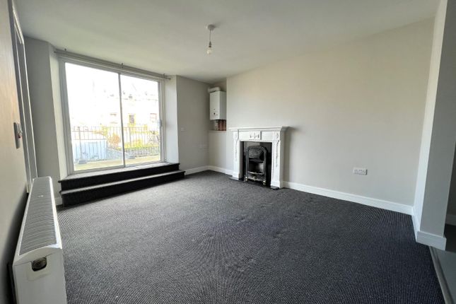 Flat to rent in Highfield Road, Ilfracombe