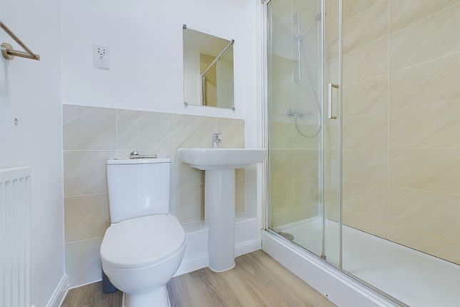 Flat 2 Stroudley House, 2, Cambrian Way, Worthing photo 4