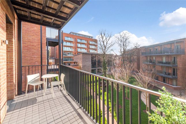 Flat for sale in Boyd House, Kidderpore Avenue