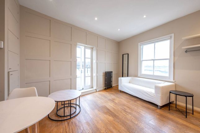 Thumbnail Flat to rent in Queenstown Road, Battersea, London