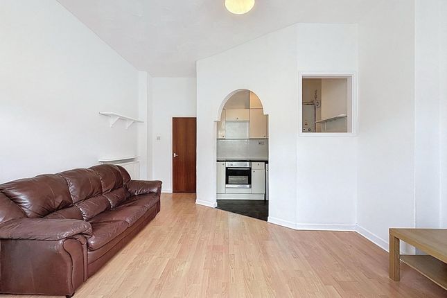 Flat 1, 84 Claude Road, Cardiff photo 2