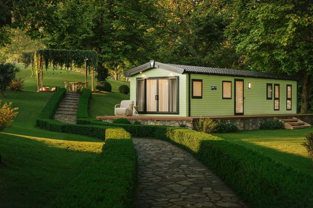 2-bed caravan on Bath And West Lodge Park,Plot 2 Willerby Salisbury, Shepton Mallet, £99,950