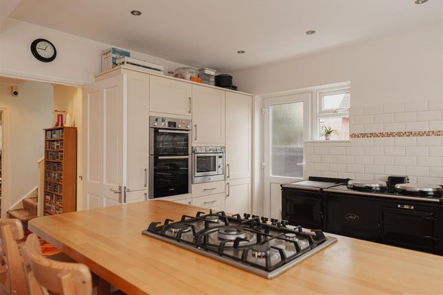 Detached house for sale in Cavendish Road, Redhill