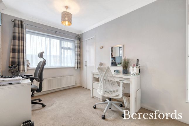 Maisonette for sale in Mayfield Gardens, Brentwood