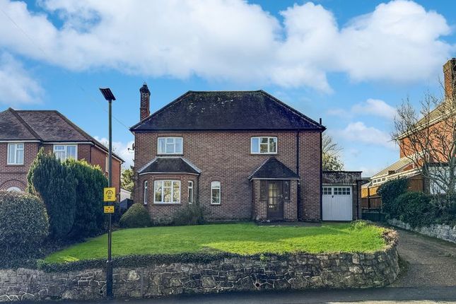 45, Ward Avenue, Cowes photo 2