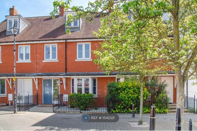 Thumbnail Terraced house to rent in Old Watling Street, Canterbury