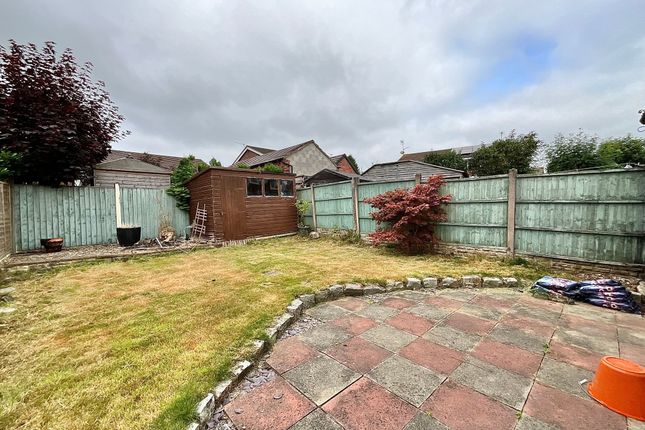 3 Cheltenham Avenue, Stoke-On-Trent photo 4