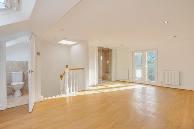 Gorse Cottage, Oxford Road, Gerrards Cross photo 3