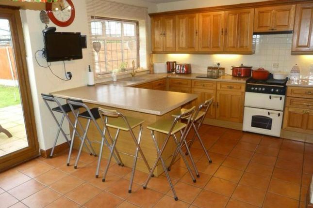 87 Cherry Tree Lane, Cherry Tree Lane, Rainham photo 3