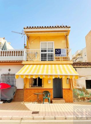 Thumbnail Town house for sale in Caleta De Vélez, Andalusia, Spain