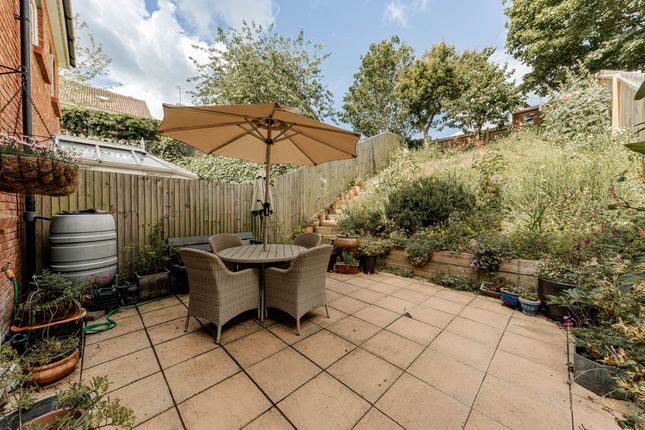 24 Finch Close, Faversham photo 4