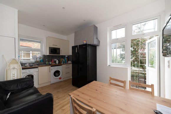 Thumbnail Detached house to rent in Stapleton Road, London, Greater London