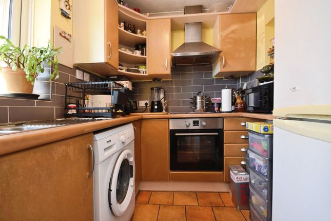 7, Great Oak Court, Halstead photo 2