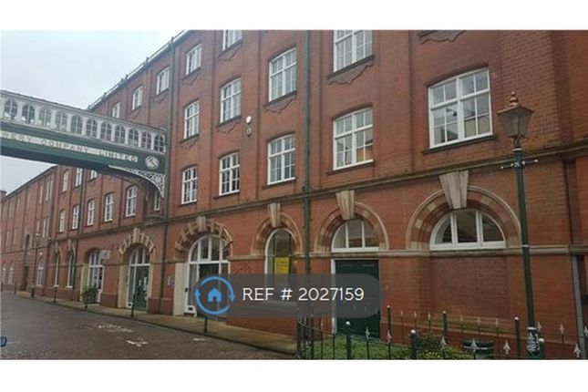 Flat to rent in Silvester Street, Hull