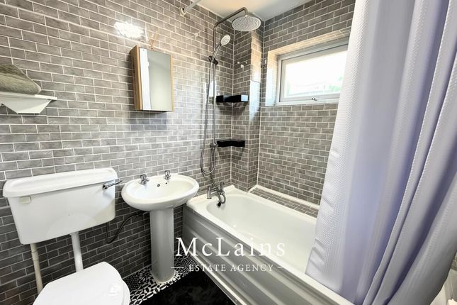 5, Celandine Drive, Luton photo 4