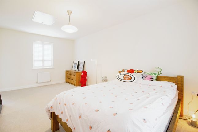 22, Nairn Way, Leicester photo 4