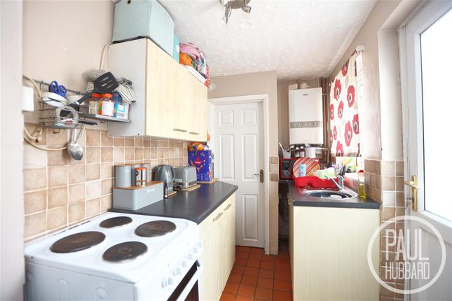 95, Cambridge Road, Lowestoft photo 5