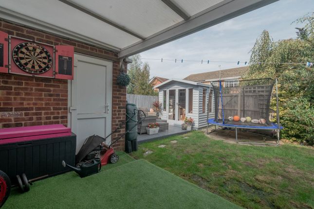 19, Kingfisher Court, Herne Bay photo 4
