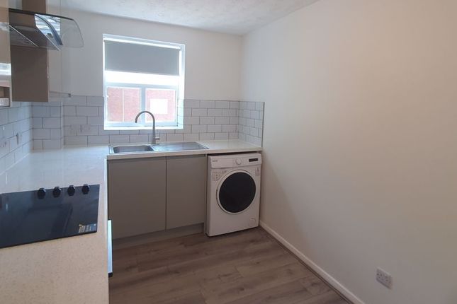 Flat 8, 22, Artillery Street, Birmingham photo 2