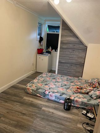 8, Travistock Court, Luton photo 5