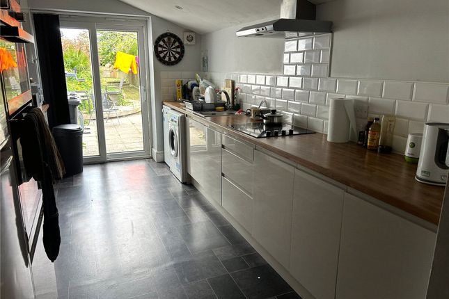 Room 3, 71, Wellington Road, Somerset photo 5