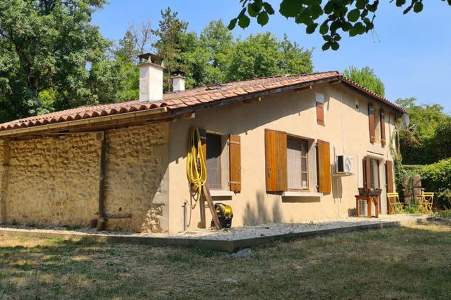 Country house for sale in Chalais, Charente, France - 16210