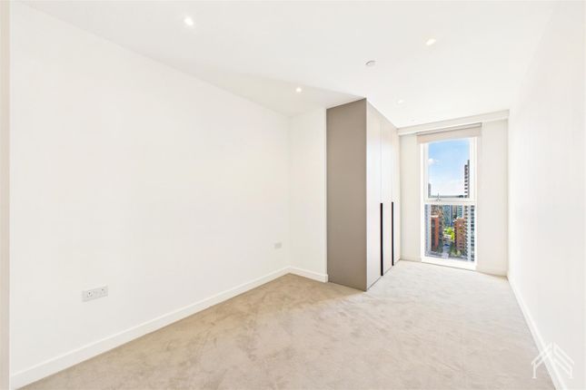 3423525, Fulton Road, Wembley photo 4