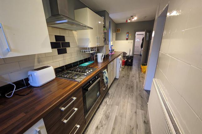 43, School Grove, Withington photo 2