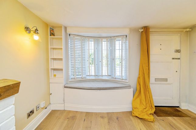 10, Chalkshire Cottages, Aylesbury photo 4
