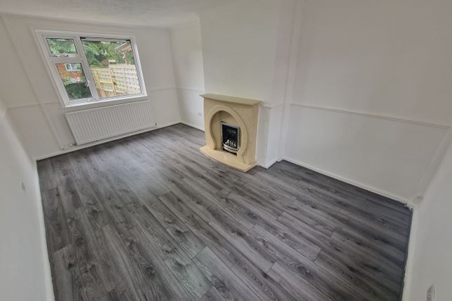 41, Borough Avenue, Manchester photo 3
