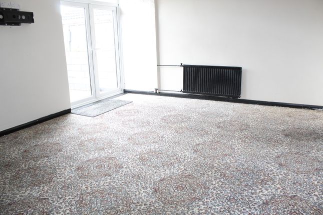9, South Street, Alfreton photo 4